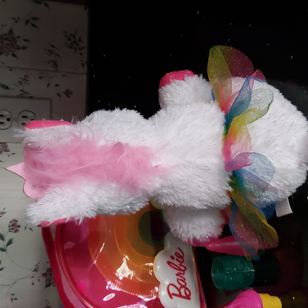 HOST PICK. Barbie Dreamtopia Unicorn Plush Doctor Set - Picture 5 of 6